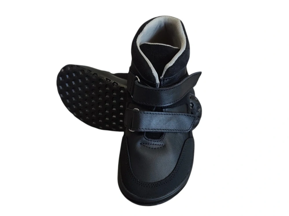 Celoroční barefoot boty Jonap Mia - černá