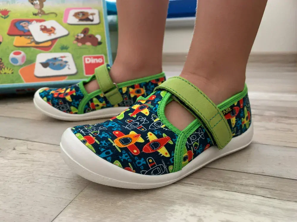 Bačkory Fare  4110431 - letadlo